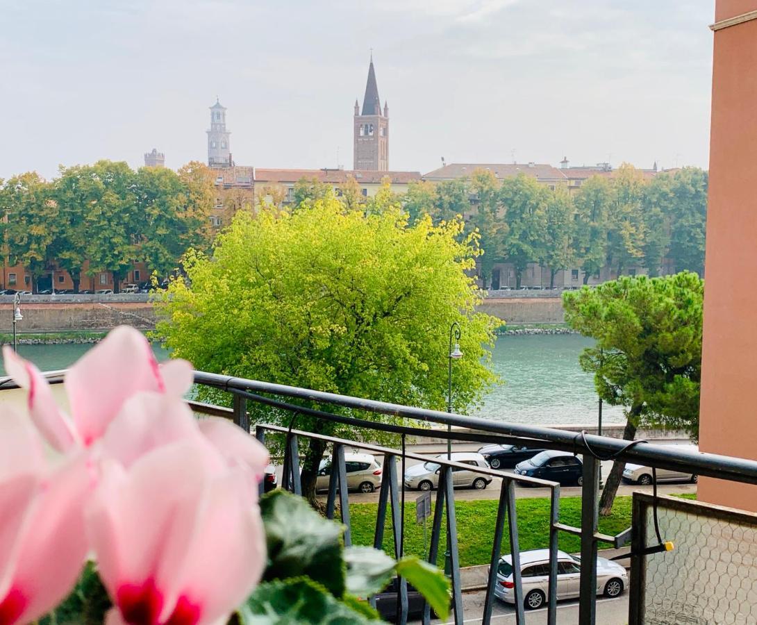 Riverview Luxury Flat Vérone Extérieur photo